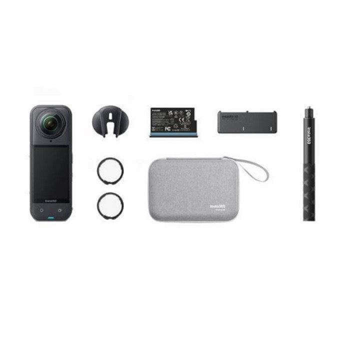 מצלמת אקסטרים וקיט אביזרים Insta360 X5 Essential Bundle 8k JUG