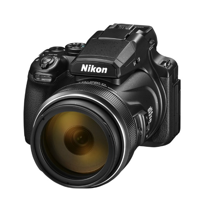 מצלמת זום NIKON P1100
